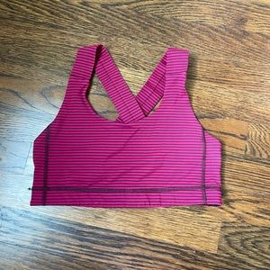 Lululemon sports bra